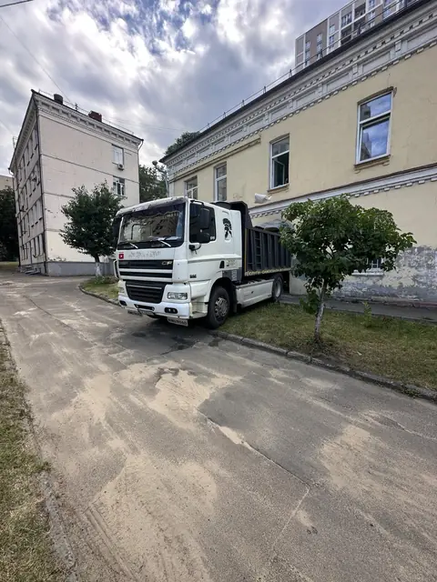 Самоскид BudExpress для перевезень у Києві та Київській області